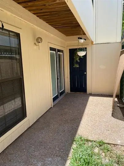 6718 Silvermine Dr #302, Austin, TX 78736 - #3