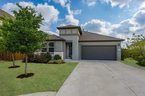 1000 Moose Rd, Hutto, TX 78634