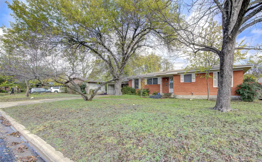 1204 Northridge Dr, Austin, TX 78723 - Image #3