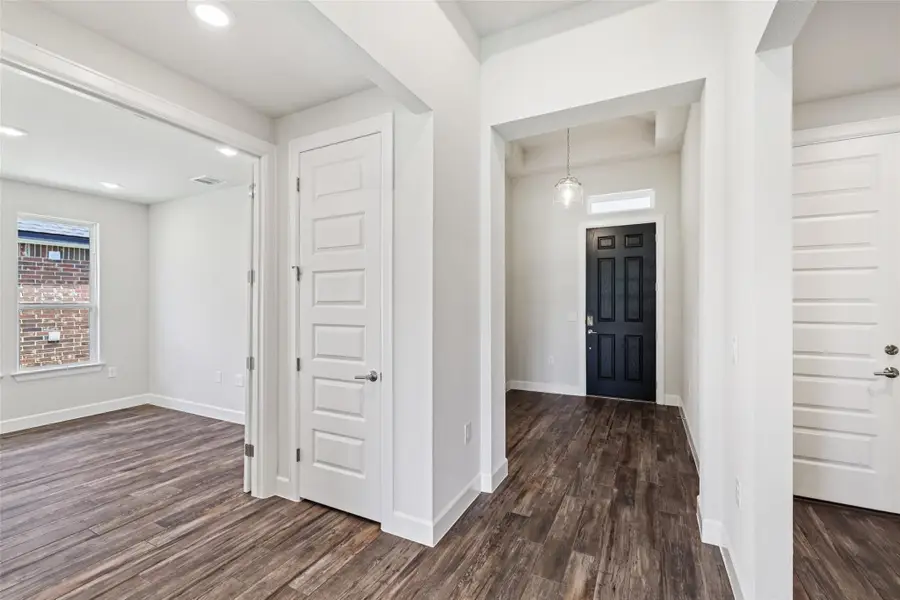 329 Sweeping Sage Ln, San Marcos, TX 78666 - Image #3