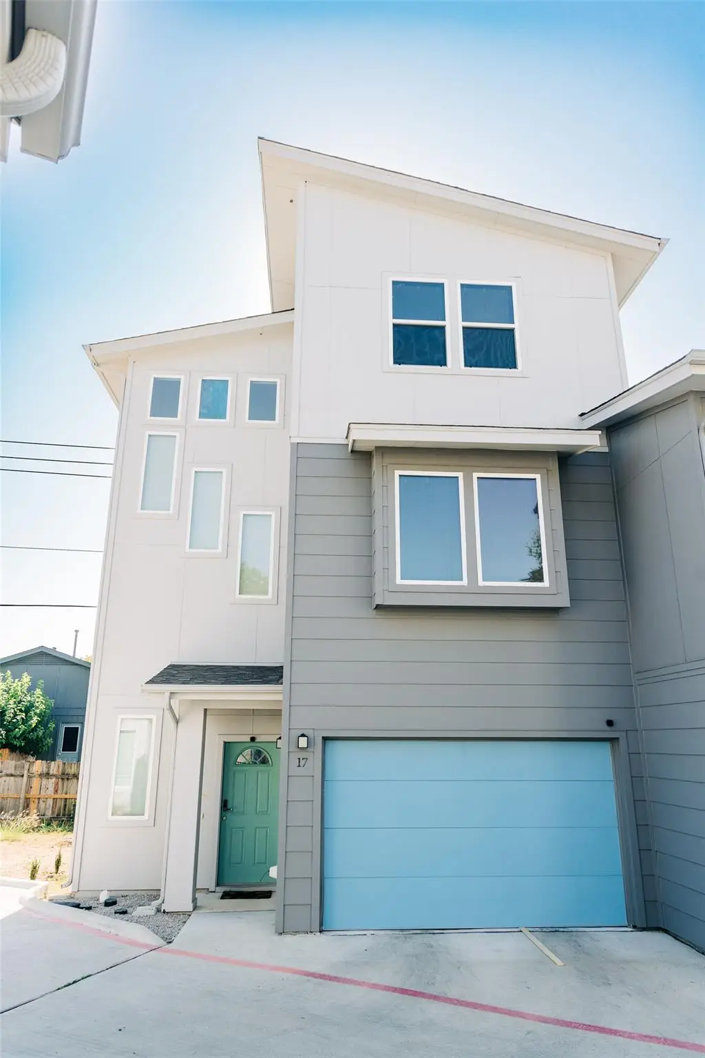 12500 Lamppost Ln #17, Austin, TX 78727 - Image #1