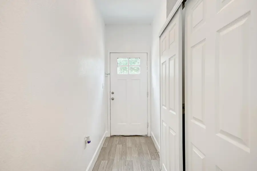 114 Crepe Myrtle Pkwy, Elgin, TX 78621 - Image #3