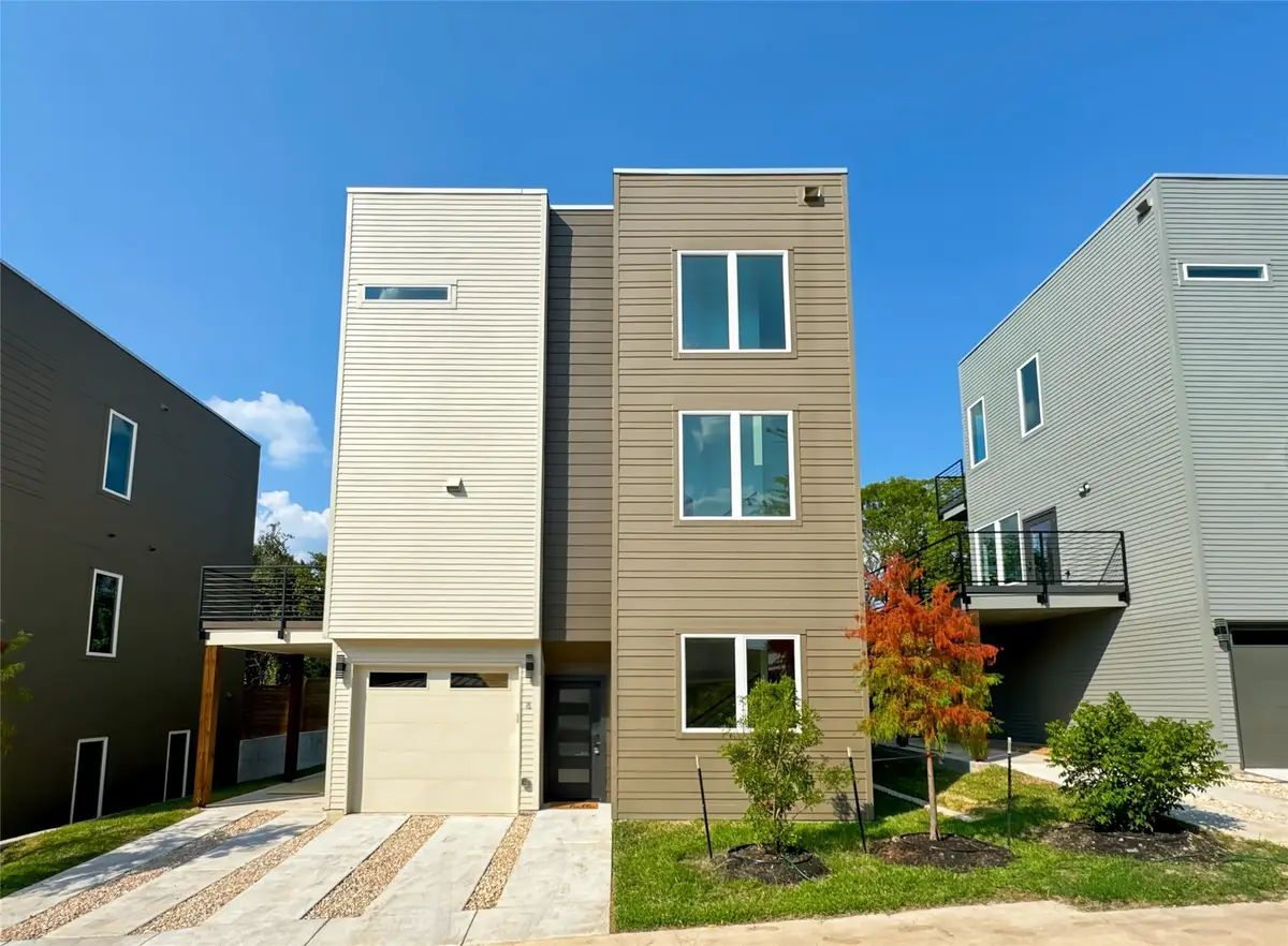 2309 Montopolis Dr #8, Austin, TX 78741 - #1