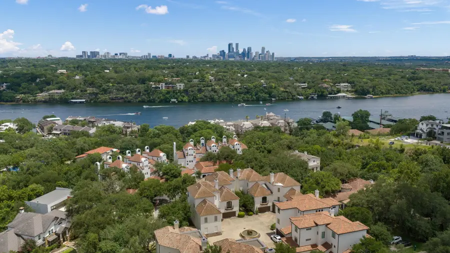 1910 Rue De St Tropez #6, Austin, TX 78746 - #2