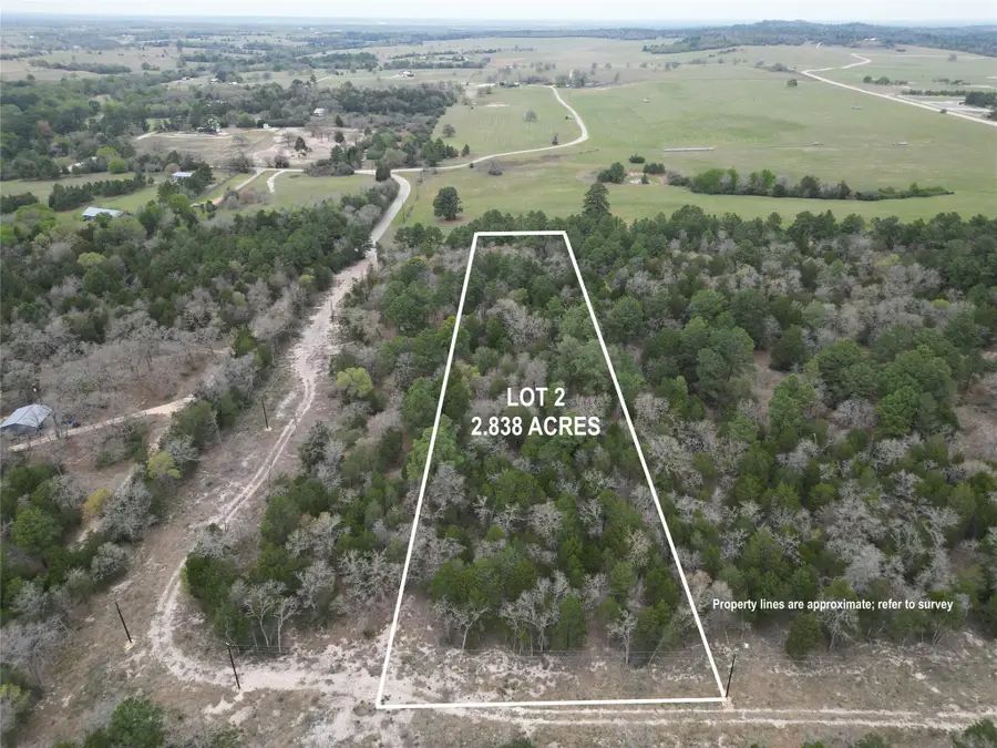 807 Marlin St, McDade, TX 78650 - Image #3