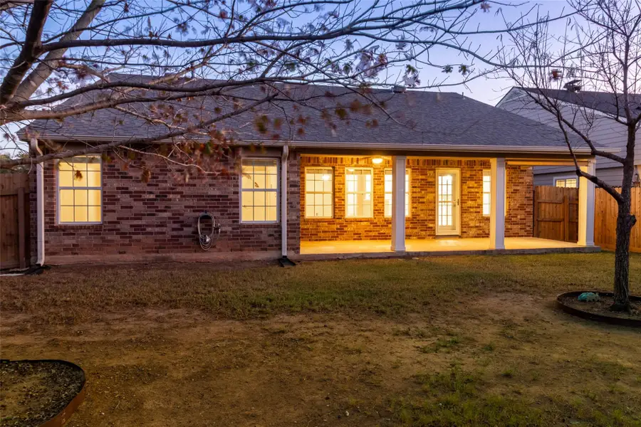 233 Birch Dr, Kyle, TX 78640 - Image #2