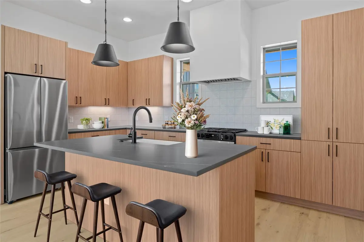 3500 Pecan Springs Rd #9, Austin, TX 78723 - Image #1