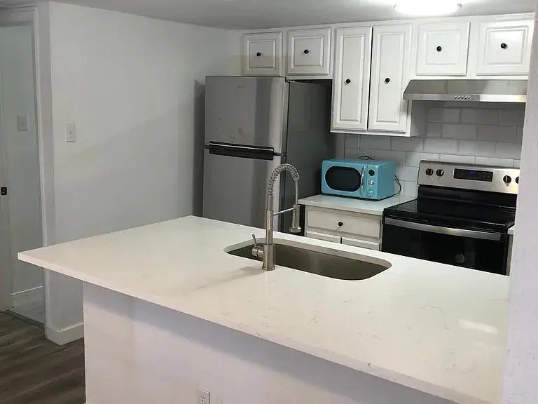 2124 Burton Dr #160, Austin, TX 78741 - #1