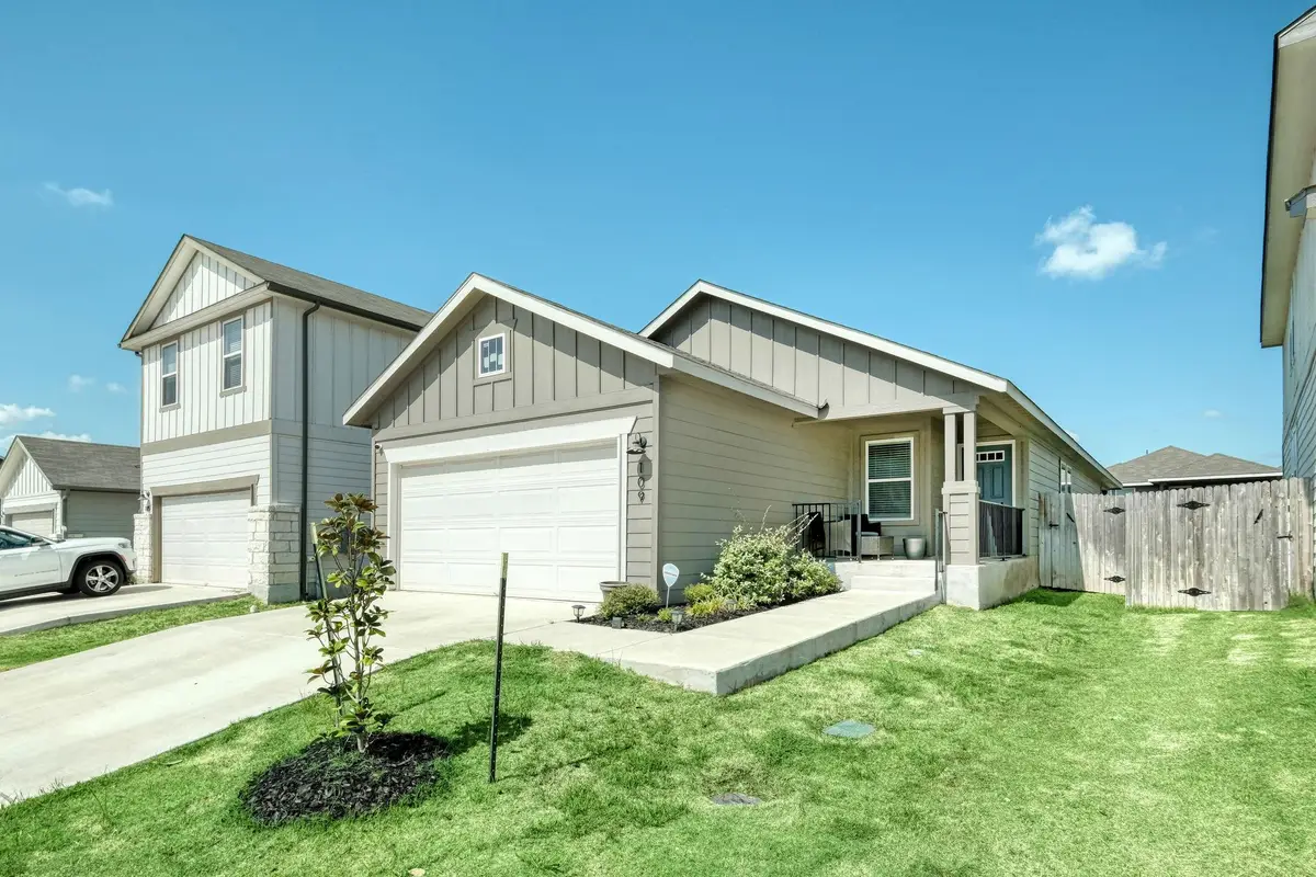 109 E Morning Dawn Ln, Georgetown, TX 78628 - Image #1