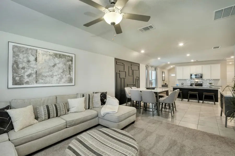 109 E Morning Dawn Ln, Georgetown, TX 78628 - Image #2