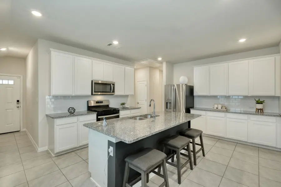 109 E Morning Dawn Ln, Georgetown, TX 78628 - Image #3