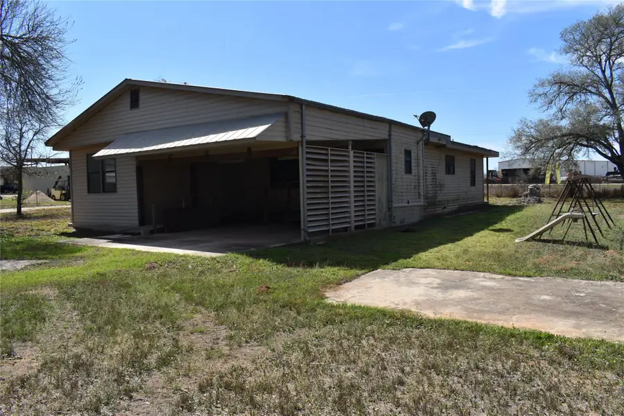 3200 N State Highway 16, Jourdanton, TX 78026 - Image #3