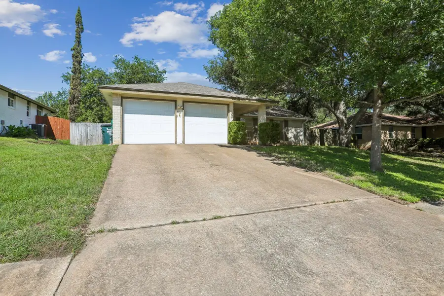 804 Spring Tree St, Round Rock, TX 78681 - #3