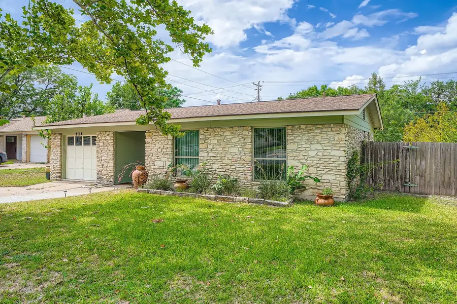 914 Hermitage Dr, Austin, TX 78753 - Image #3