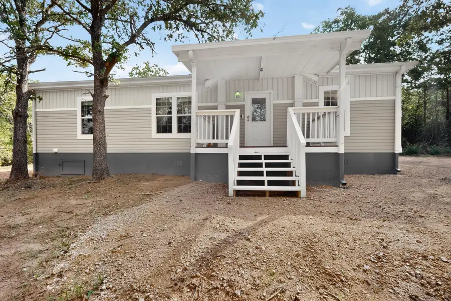 300 Flaming Oak Dr, Bastrop, TX 78602 - #2