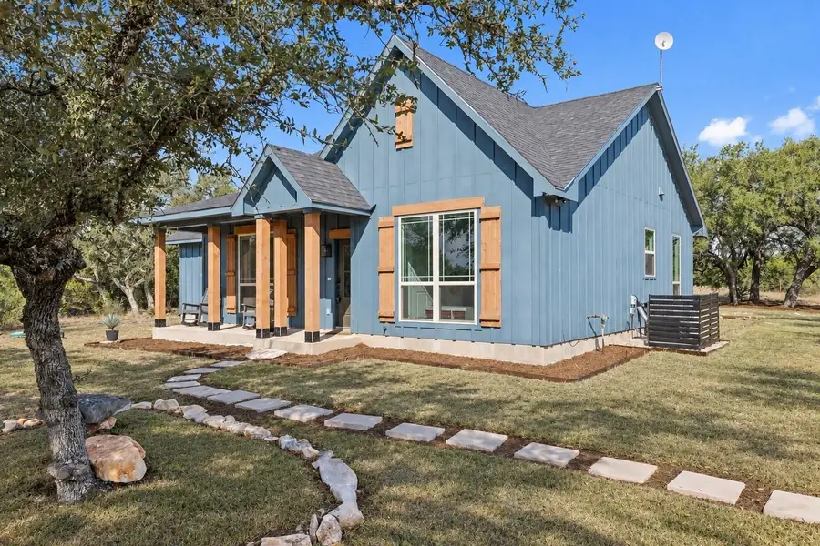 717 Brock Hollow Dr, Johnson City, TX 78636 - #2