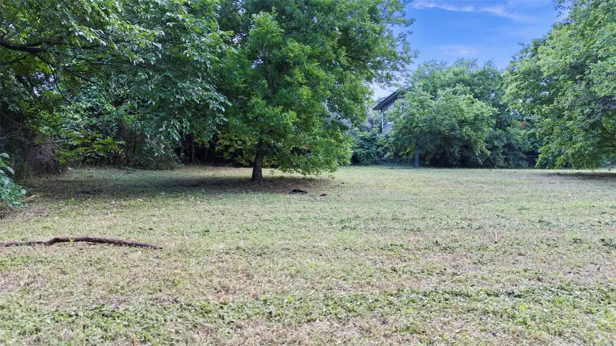 2009 E 11 St, Austin, TX 78702 - Image #3