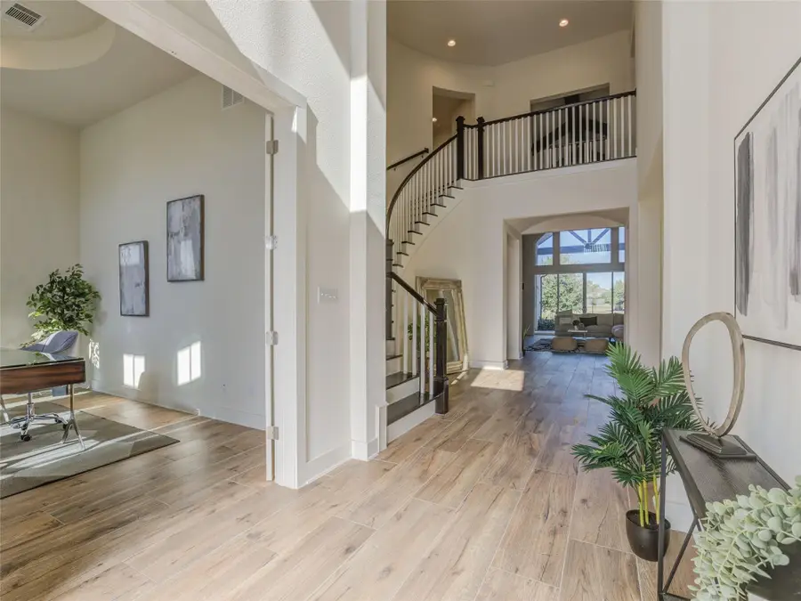 345 Two Creeks Ln, Austin, TX 78737 - Image #3