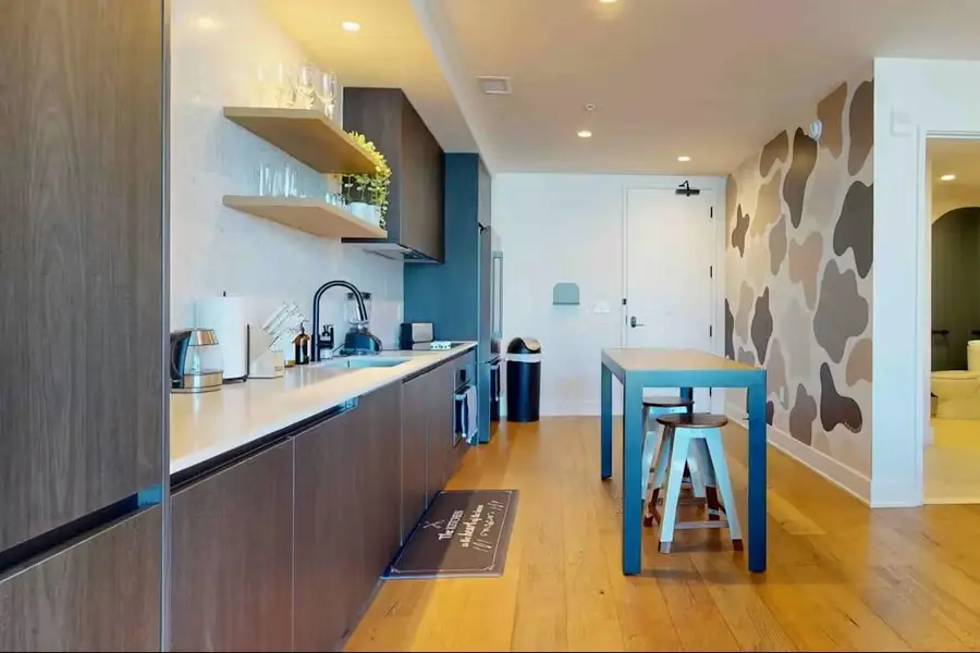 48 East Ave #1210, Austin, TX 78701 - Image #3