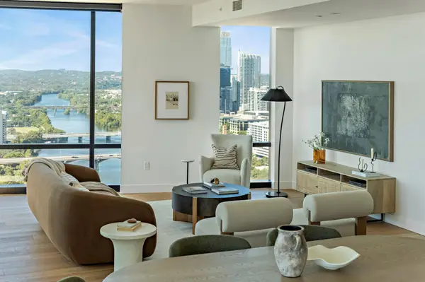 70 Rainey St #2701, Austin, TX 78701