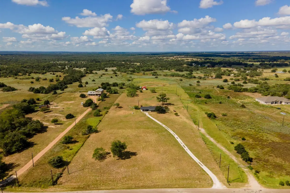175 Bobs Trl, Bastrop, TX 78602 - #1