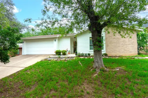8411 Romney Rd, Austin, TX 78748