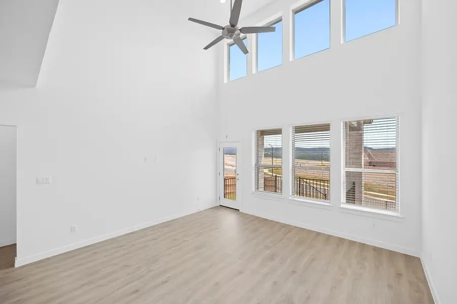 8015 Shining Flor Run, Lago Vista, TX 78645 - Image #3