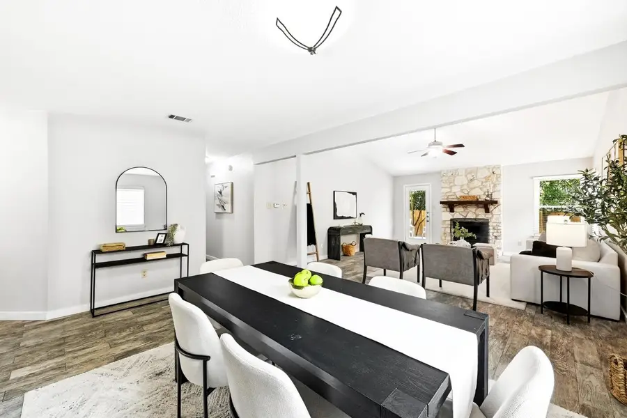 9733 Anderson Village Dr, Austin, TX 78729 - #2