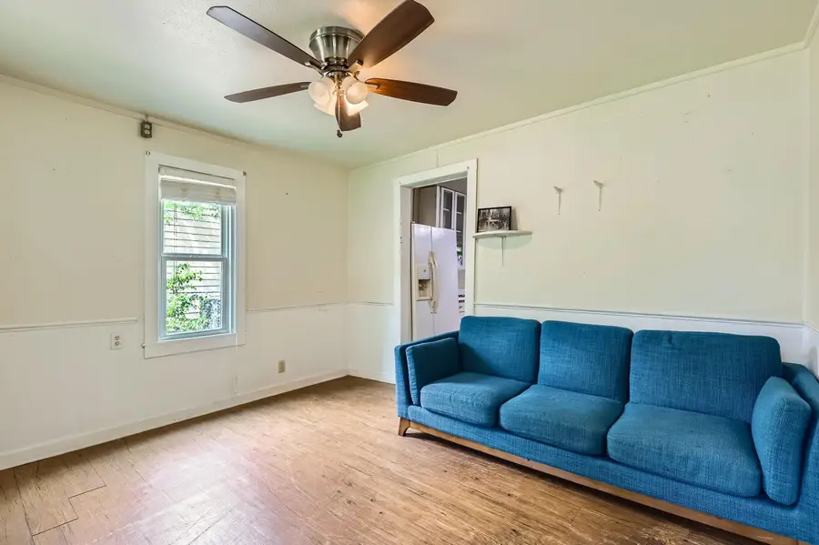 1313 Perez St, Austin, TX 78721 - Image #2