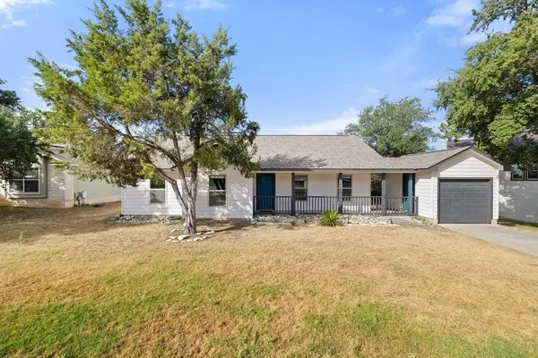 604 Whispering Hollow Cir, Point Venture, TX 78645