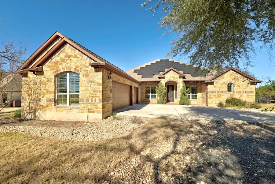 390 Hawthorne Loop, Driftwood, TX 78619 - Image #3
