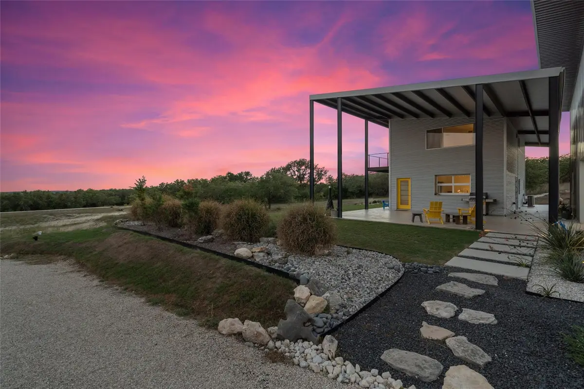 370 Gray Wolf, Blanco, TX 78606 - Image #1