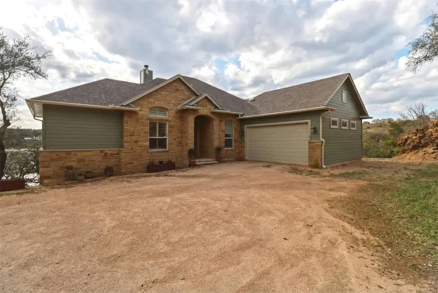 320 Park Ln, Burnet, TX 78611 - #2