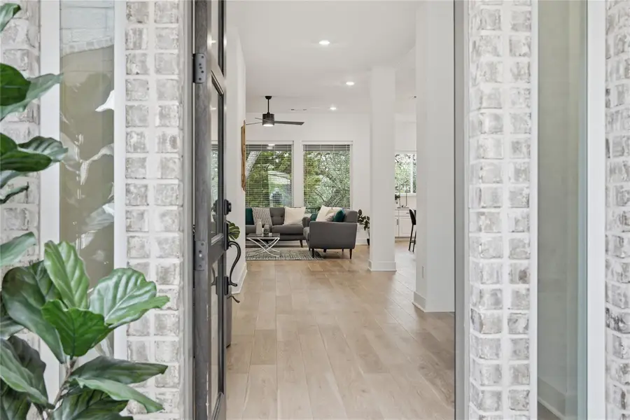 209 Springhouse Rd, Georgetown, TX 78628 - Image #3