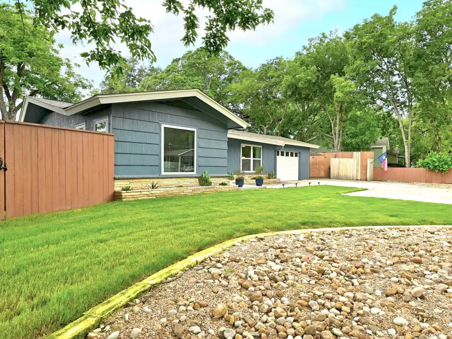 5700 Avenue G, Austin, TX 78752 - #2
