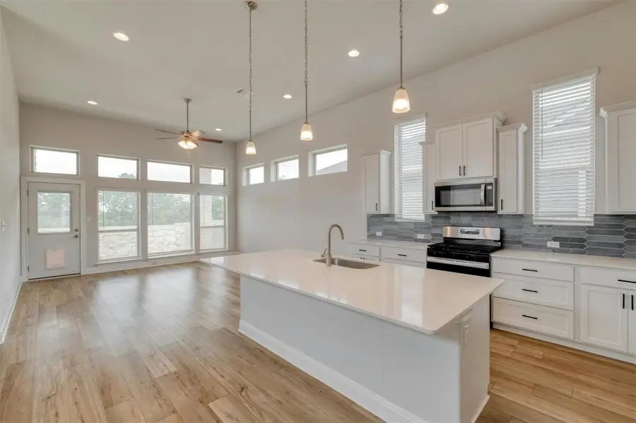 228 Rieber Rd, Kyle, TX 78640 - #2