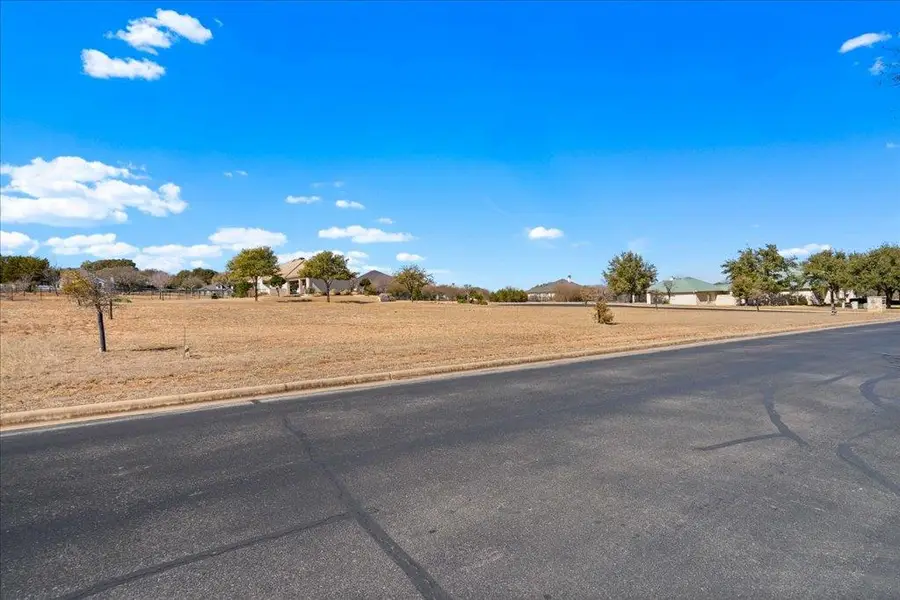 26601 Hunters Grove Ct, Spicewood, TX 78669 - Image #3