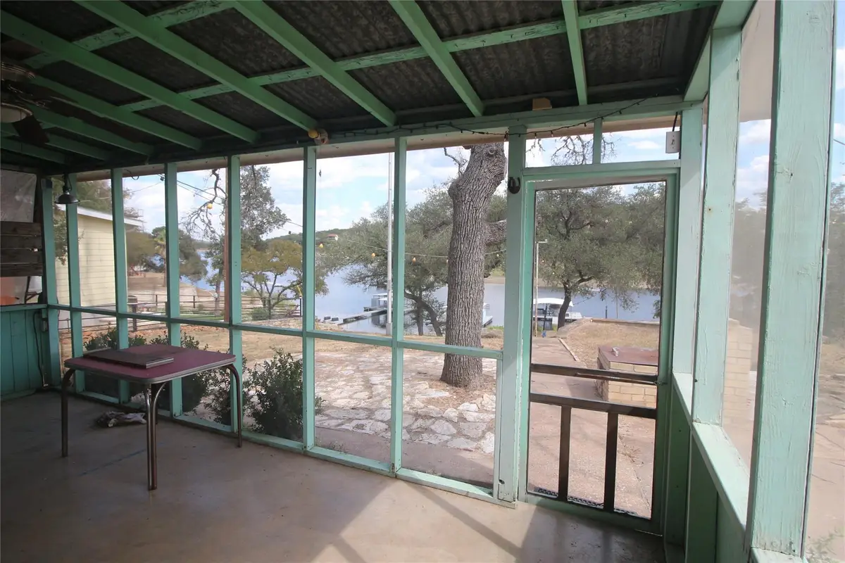 20203 Barnett Glenn Rd, Spicewood, TX 78669 - Image #1