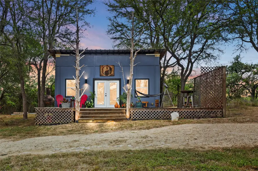 124 Valley Creek Dr, Cedar Creek, TX 78612 - #2