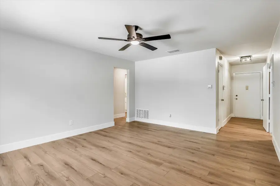 736 Wales Way, Austin, TX 78748 - Image #3