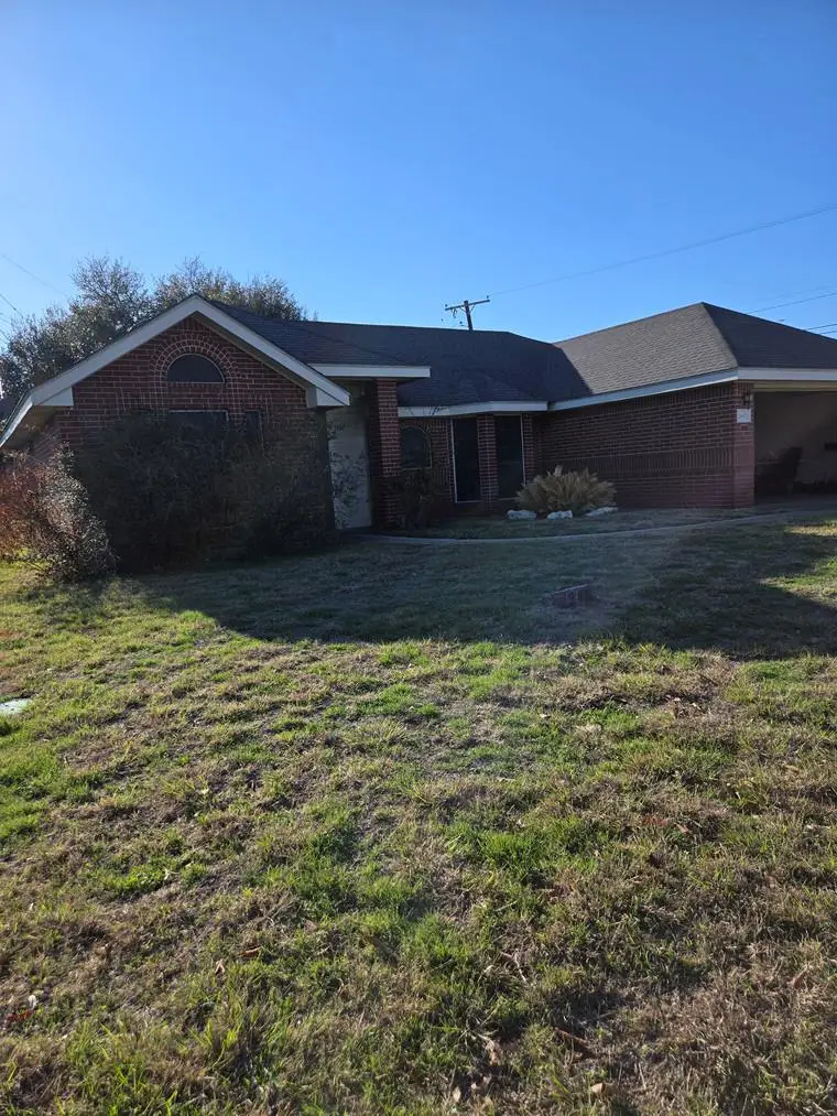 2607 Cherrylawn Dr, Taylor, TX 76574 - #3