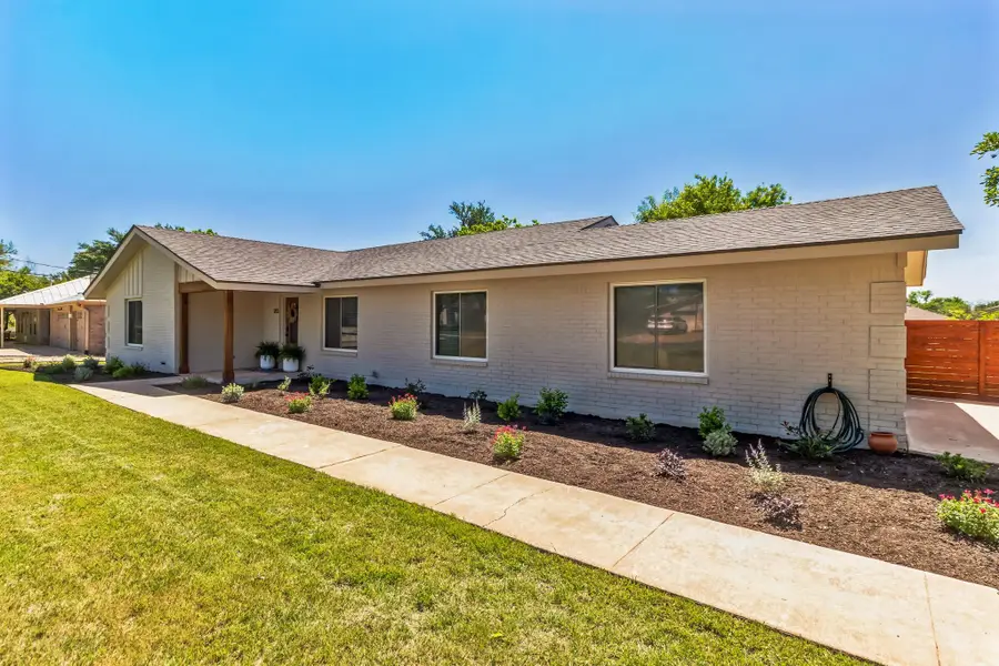 213 Clear Springs Rd, Georgetown, TX 78628 - #2