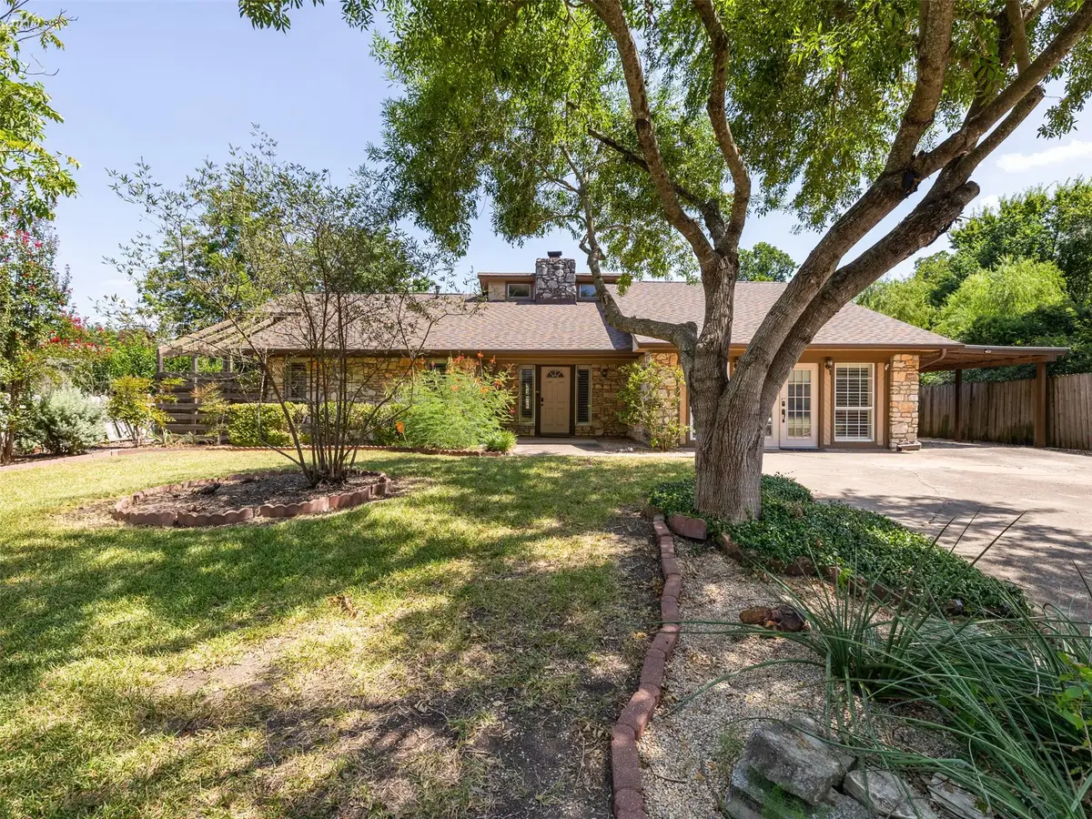 2101 Kent St, Taylor, TX 76574 - #1