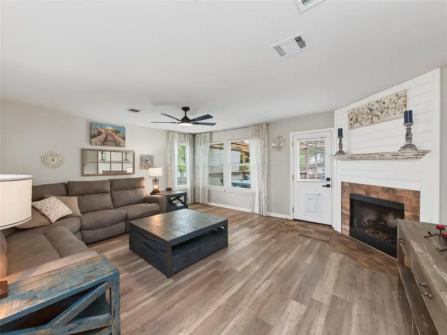 2510 Eastwood Ln, Round Rock, TX 78664 - #3