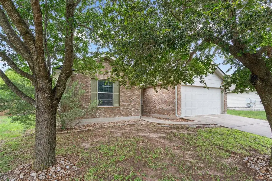 125 Bayliss St, Hutto, TX 78634 - #3