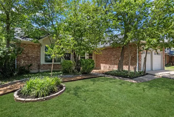8924 Black Oak St, Austin, TX 78729