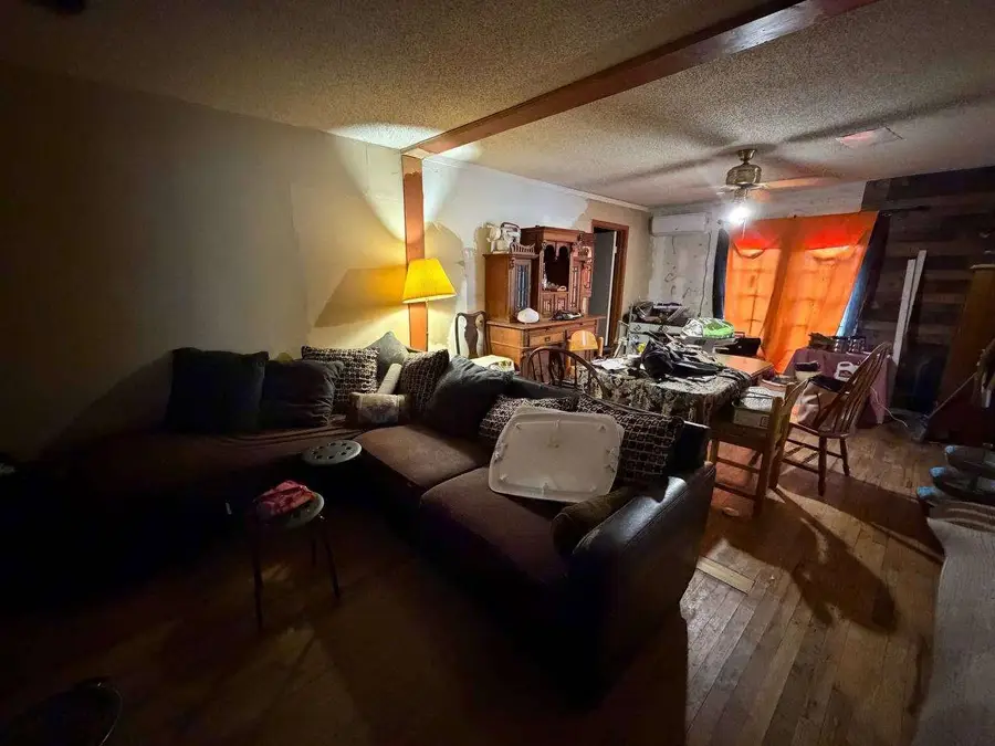 192 Edmonson Ln, Cedar Creek, TX 78612 - Image #3