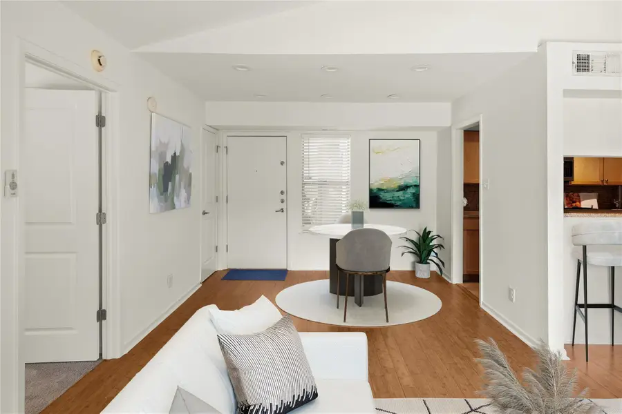 3204 Menchaca Rd #216, Austin, TX 78704 - Image #3