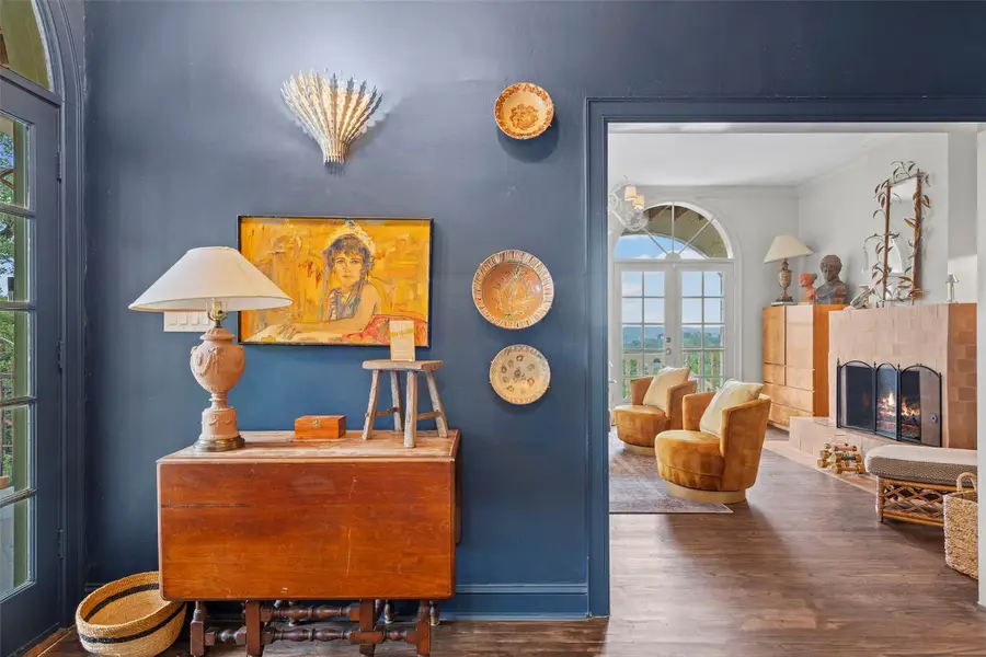 6203 Ledge Mountain Dr, Austin, TX 78731 - Image #3