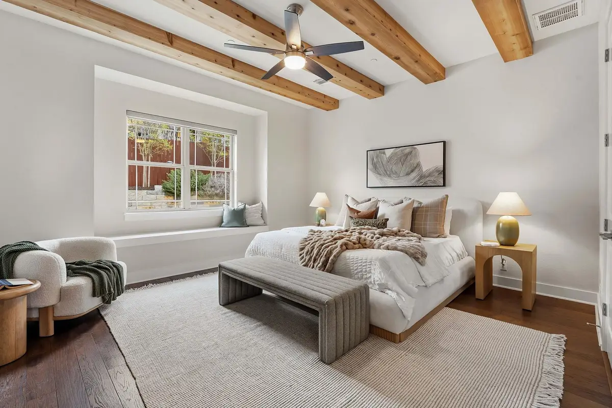 7020 Clifton Ln, Austin, TX 78746 - #1